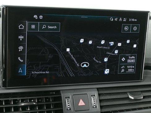 New 2025 Audi Q5 2.0T Premium Plus AWD/4WD image 17