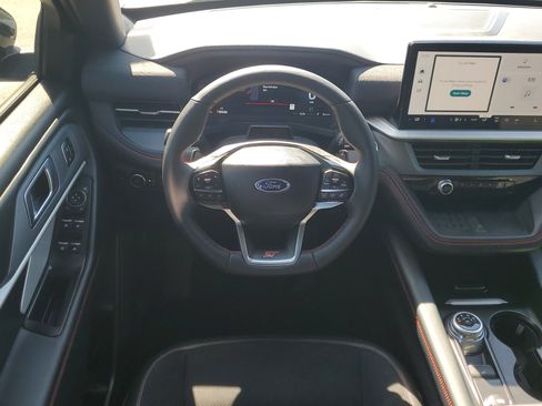 Certified 2025 Ford Explorer ST w/ Sun And Sound Package image 19