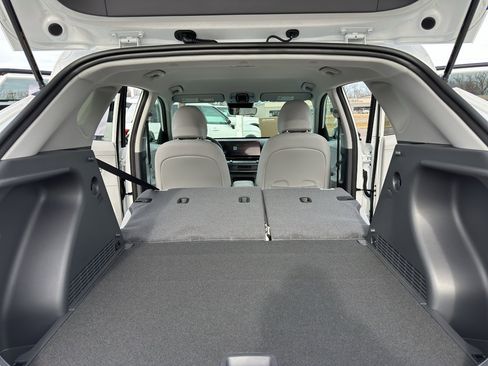 New 2026 Hyundai Kona SEL Premium image 36