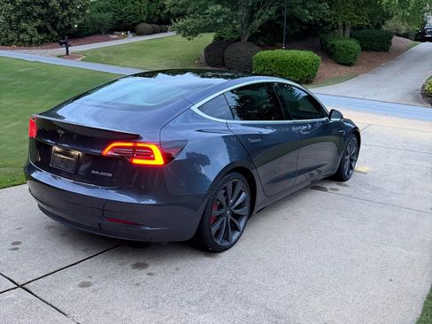 Used 2020 Tesla Model 3 Performance AWD/4WD image 5
