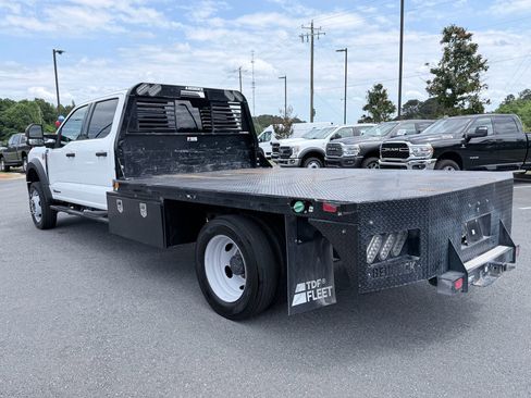 Used 2024 Ford F550 4x4 Crew Cab Super Duty w/ XLT Value Package image 7