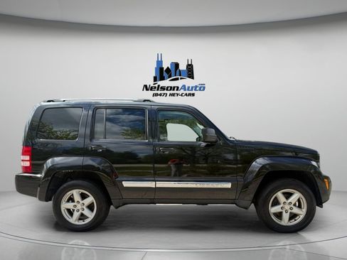 Used 2012 Jeep Liberty Limited RWD image 3
