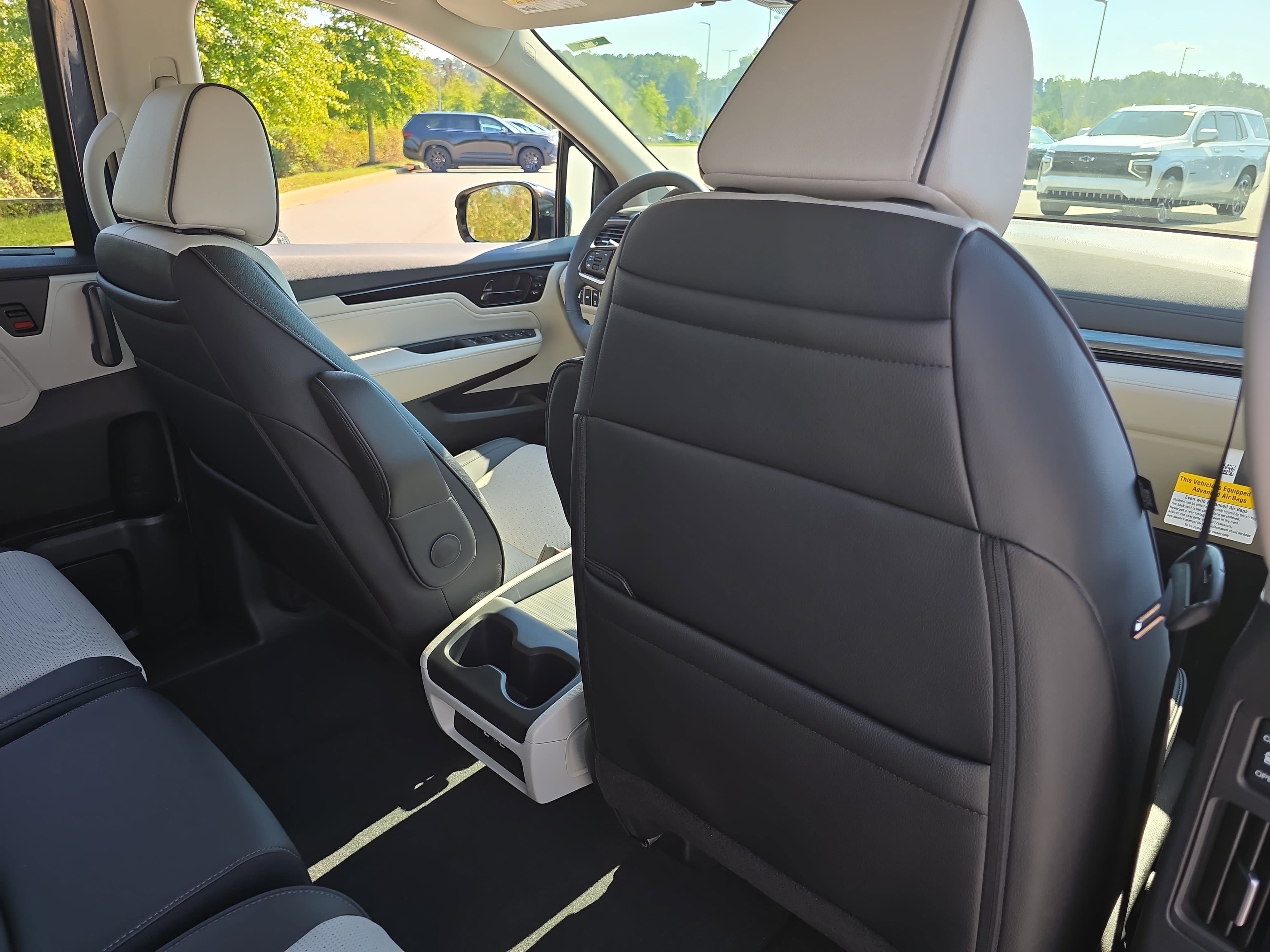 New 2027 Honda Odyssey Elite image 11