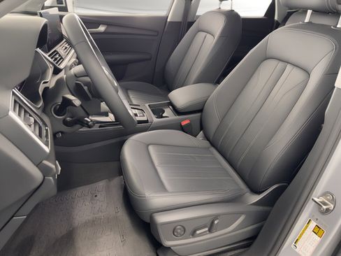 Certified 2023 Audi Q5 2.0T Premium Plus w/ Premium Plus Package AWD/4WD image 3