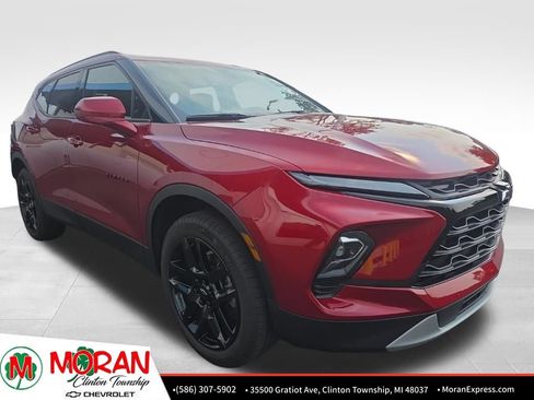 Certified 2024 Chevrolet Blazer LT w/ Convenience Package AWD/4WD image 2