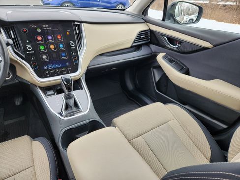 Used 2022 Subaru Outback Premium image 14