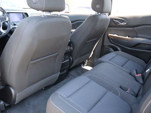 Used 2023 GMC Acadia SLE w/ Driver Convenience Package AWD/4WD image 12