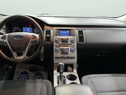 Used 2019 Ford Flex SE image 22