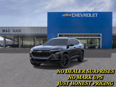 New 2026 Chevrolet Trax LT w/ Driver Confidence Package FWD image 8