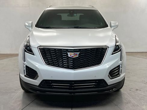 New 2026 Cadillac XT5 Luxury w/ LPO, Floor Liner Package image 9