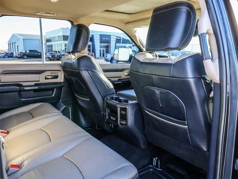 Used 2019 RAM 2500 Limited image 33