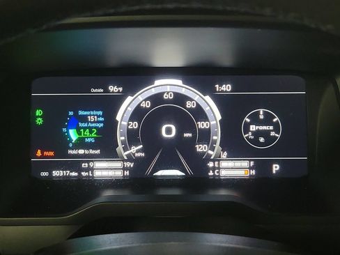 Used 2025 Toyota Tundra Limited w/ Nightshade Package AWD/4WD image 17