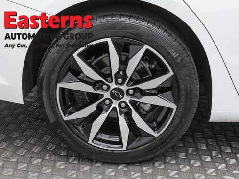 Used 2024 Chevrolet Malibu RS image 30