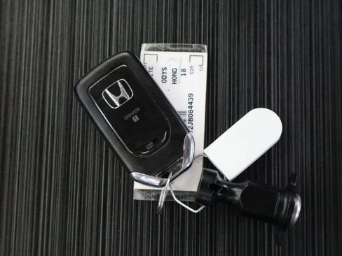 Used 2018 Honda Odyssey EX-L image 47