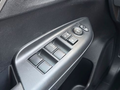 Used 2018 Honda Fit Sport image 29