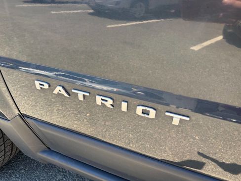 Used 2014 Jeep Patriot Latitude AWD/4WD image 49