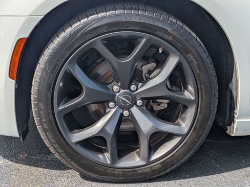 Used 2023 Chrysler 300 S RWD image 30