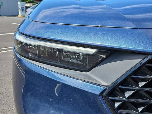Certified 2023 Honda Accord EX image 9