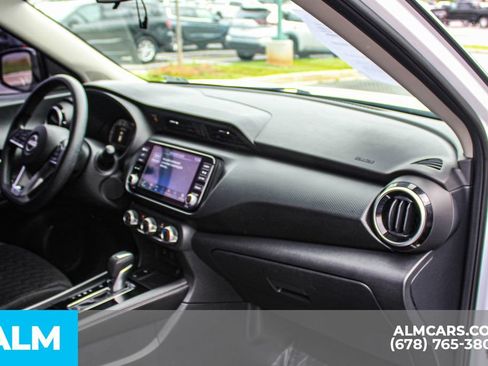 Used 2023 Nissan Kicks SV FWD image 23