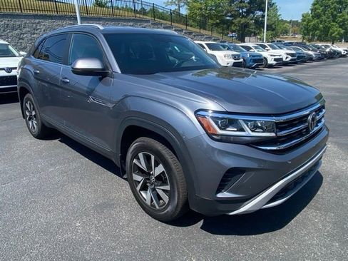 Used 2022 Volkswagen Atlas Cross Sport SE image 8
