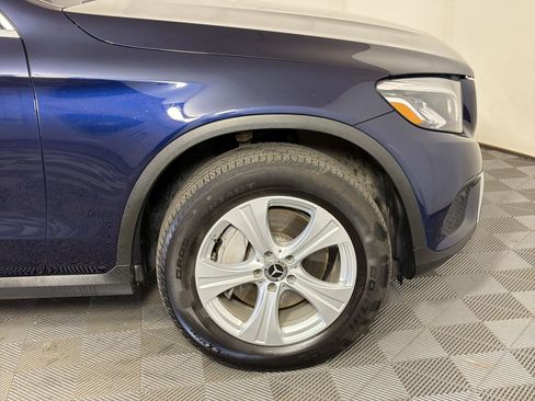 Used 2018 Mercedes-Benz GLC 300 4MATIC image 12