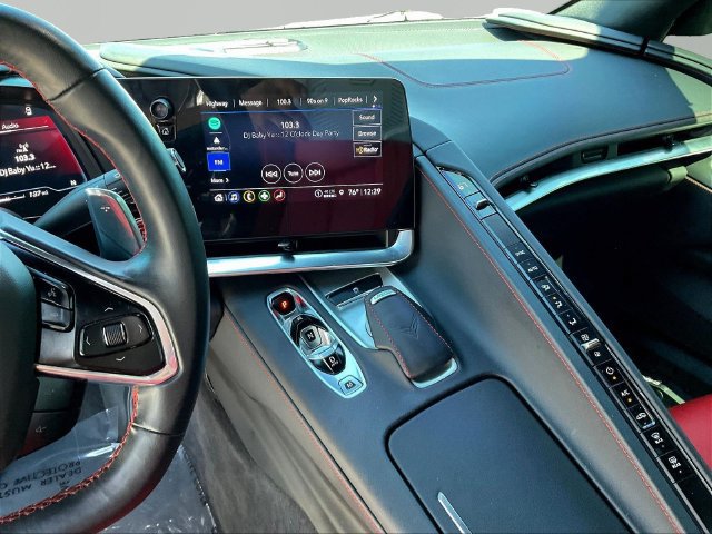 Used 2023 Chevrolet Corvette Stingray Coupe w/ Z51 Performance Package RWD image 11