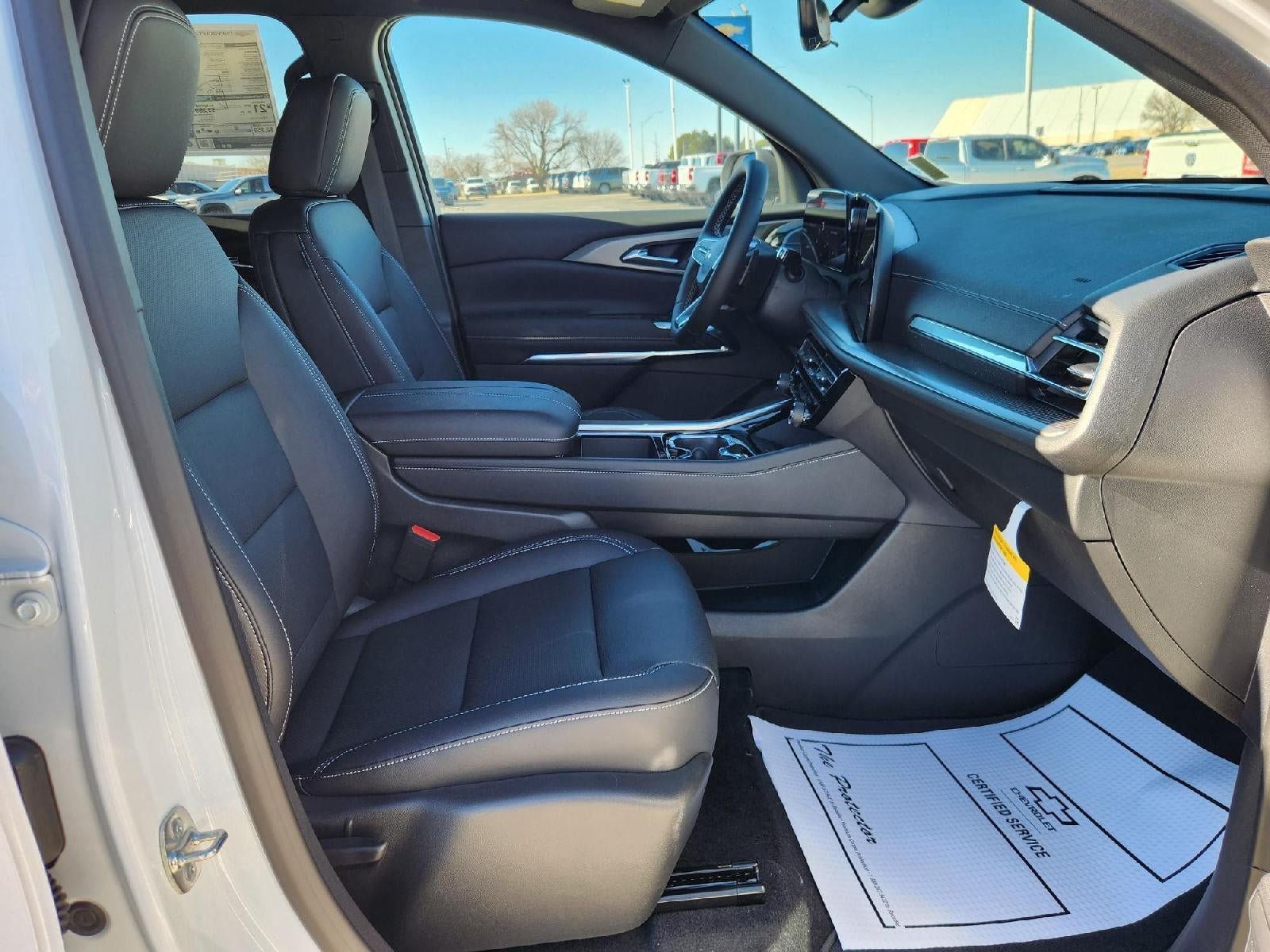 Used 2025 Chevrolet Equinox LT AWD/4WD image 24