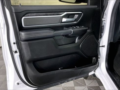 Used 2023 RAM 1500 Big Horn AWD/4WD image 18