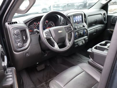 Used 2021 Chevrolet Silverado 1500 LT w/ Convenience Package II image 13