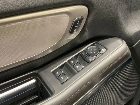 Used 2025 Ford Expedition Max Active AWD/4WD image 6