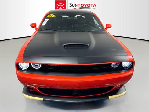Used 2023 Dodge Challenger R/T w/ T/A Package image 10