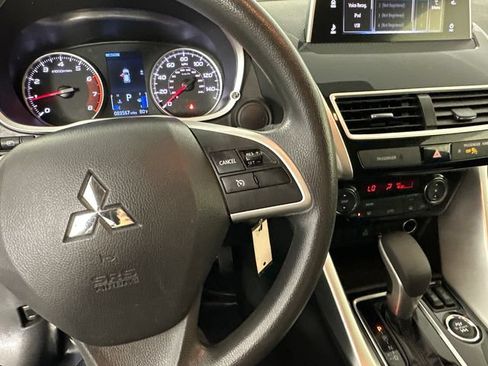 Used 2020 Mitsubishi Eclipse Cross LE AWD/4WD image 13