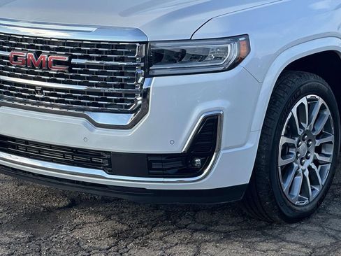 Used 2023 GMC Acadia Denali w/ Denali Ultimate Package image 8