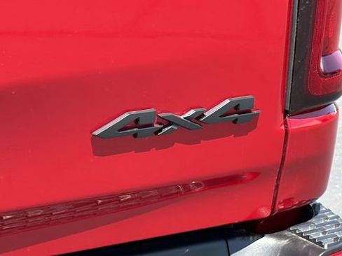 New 2026 RAM 1500 Express AWD/4WD image 11