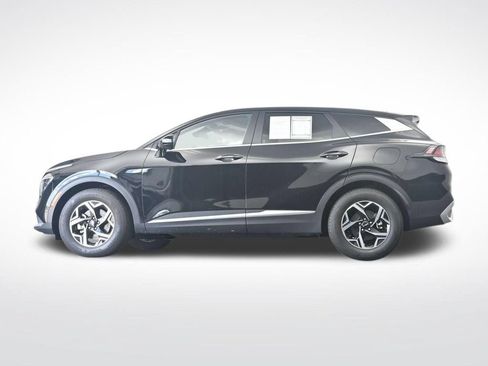 Used 2025 Kia Sportage LX FWD image 38