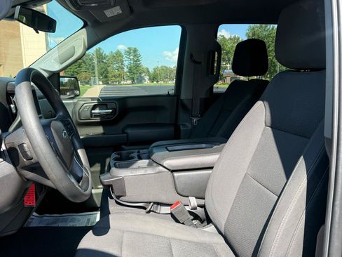 Used 2021 Chevrolet Silverado 1500 Custom w/ Rally Edition AWD/4WD image 13