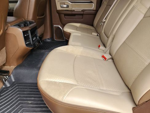 Used 2022 RAM 2500 Laramie image 35