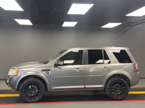 Used 2008 Land Rover LR2 HSE AWD/4WD image 4