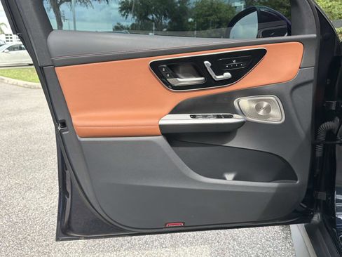 Certified 2024 Mercedes-Benz GLC 43 AMG 4MATIC image 15