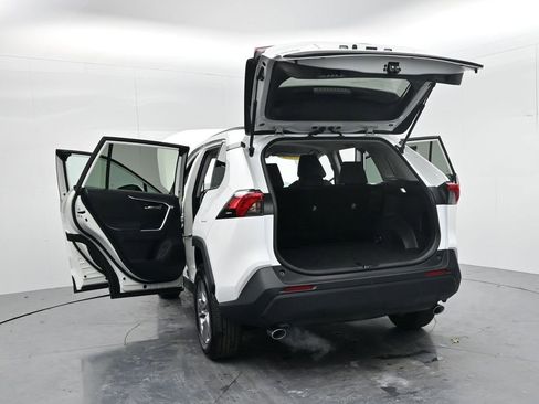 Certified 2025 Toyota RAV4 XLE image 59