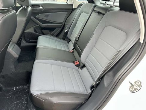 New 2025 Volkswagen Jetta SE image 12