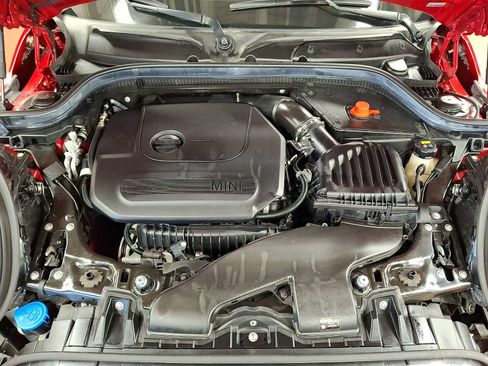 Used 2021 MINI Cooper 4-Door Hardtop w/ Storage Package FWD image 27