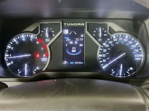 Used 2023 Toyota Tundra SR5 AWD/4WD image 18