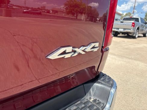 Used 2025 RAM 1500 Big Horn AWD/4WD image 10