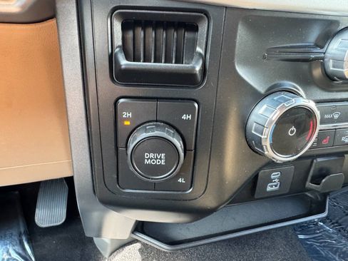 Used 2022 Ford F150 XLT w/ Equipment Group 302A High AWD/4WD image 17