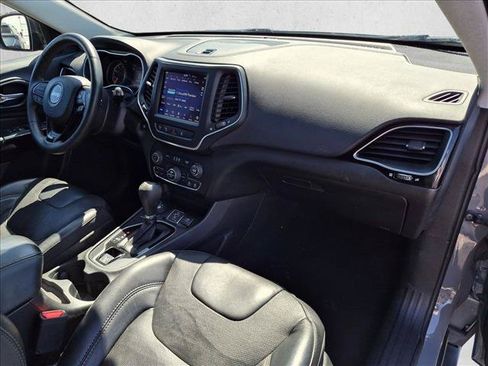 Used 2023 Jeep Cherokee Altitude Lux AWD/4WD image 22