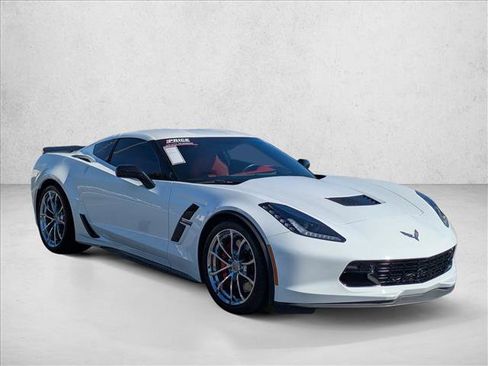 Used 2019 Chevrolet Corvette Grand Sport image 3