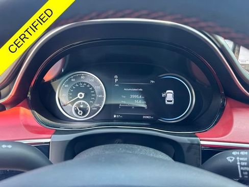 Used 2022 Genesis GV70 3.5T Sport w/ Sport Advanced Package AWD/4WD image 14