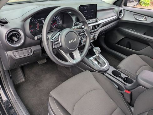Used 2024 Kia Forte LXS image 17