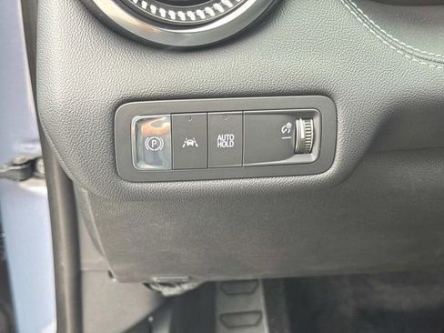 New 2025 Chevrolet Blazer EV LT image 28